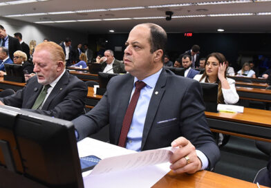 No Dia do Idoso, Deputado Ribamar Silva (PSD/SP) Garante Avanço de PLP Essencial para Prevenção de Quedas em SP