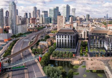 Brasileiros buscam alternativas legais para estudar e trabalhar no Reino Unido; especialista realiza workshop em São Paulo