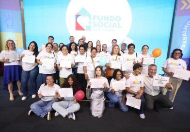 São Lourenço da Serra participa de formatura e da 1ª Feira de Empregos do Fundo Social de São Paulo