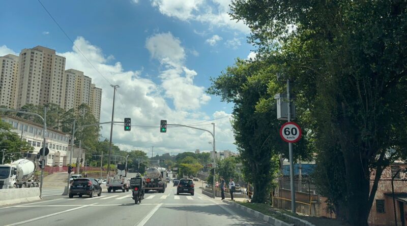 Setram ativa radares na Avenida Taboão da Serra para reduzir acidentes