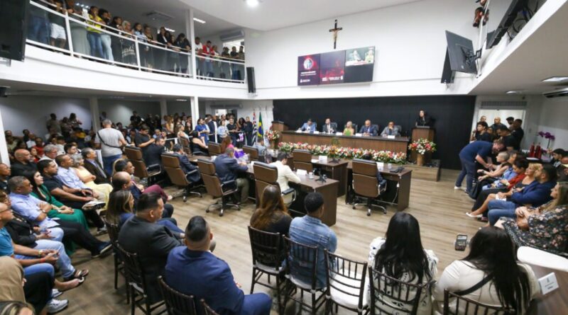 Entrega da “Medalha 19 de Fevereiro” celebra os 67 anos de Taboão da Serra