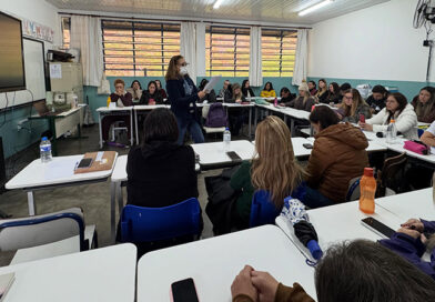 Educação em foco: profissionais da rede municipal participam de formação continuada em São Lourenço da Serra